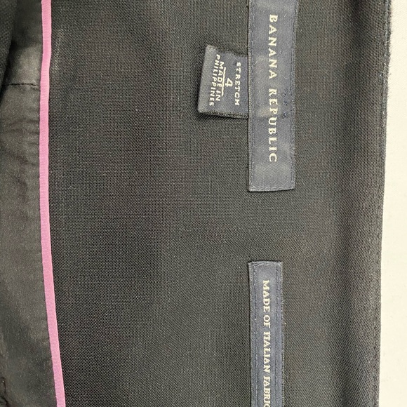 Banana Republic 3pc Suit (Jacket, Skirt, Pant) - Picture 6 of 8